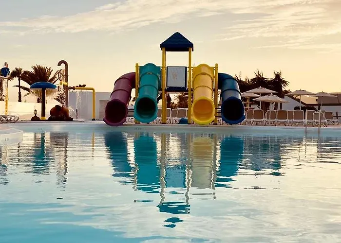 Caleta Dorada ホテル カレタ・デ・フステ