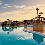 Caleta Dorada Otel 2*