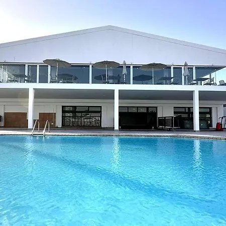 Caleta Dorada Otel